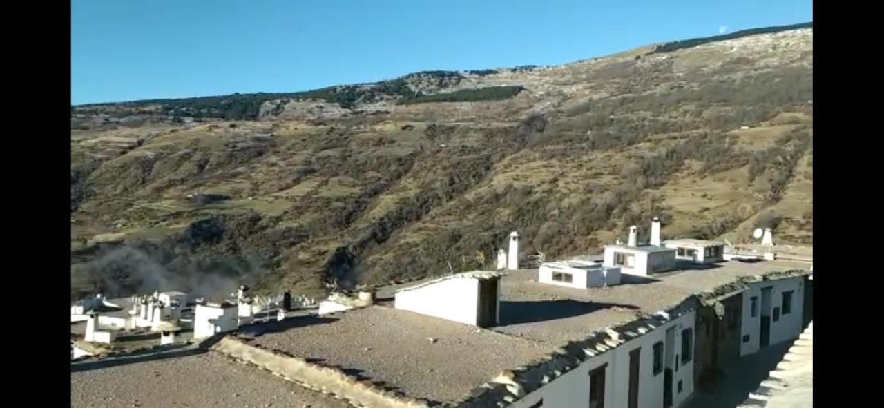 Hostal Ruta De Las Nieves Capileira Kültér fotó