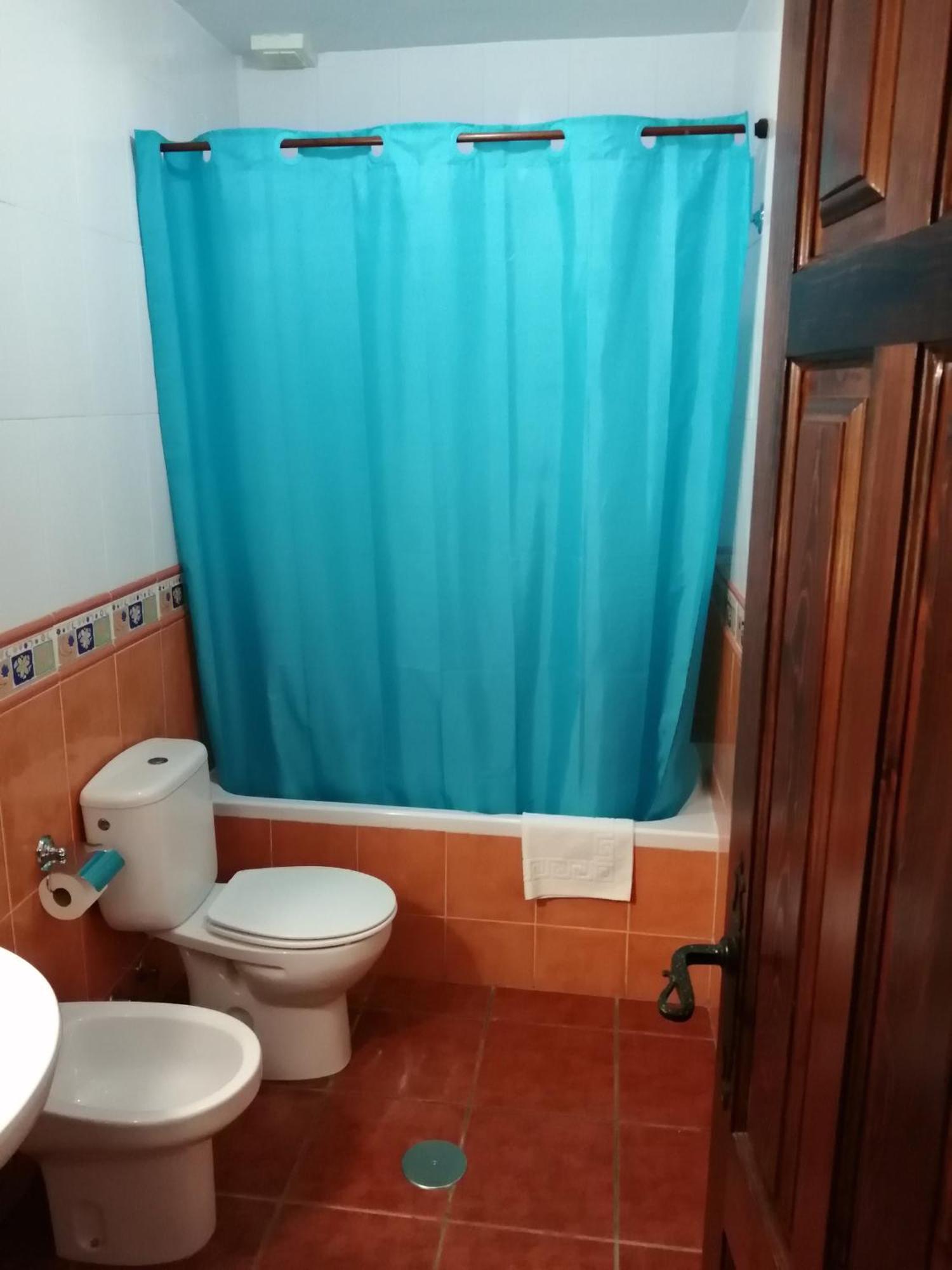 Hostal Ruta De Las Nieves Capileira Szoba fotó