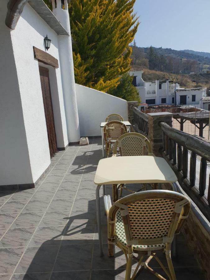 Hostal Ruta De Las Nieves Capileira Kültér fotó