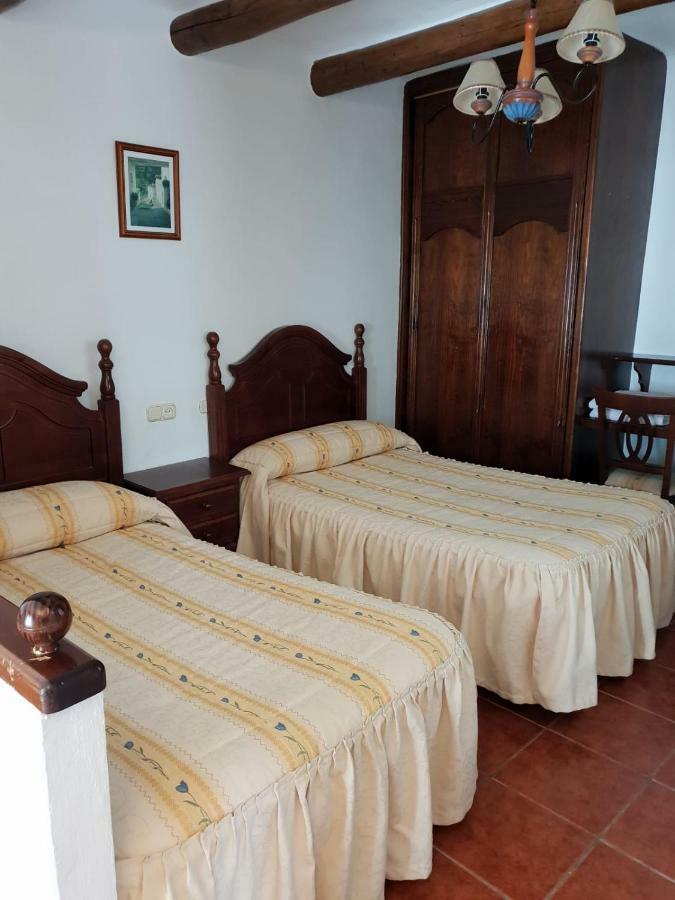 Hostal Ruta De Las Nieves Capileira Kültér fotó