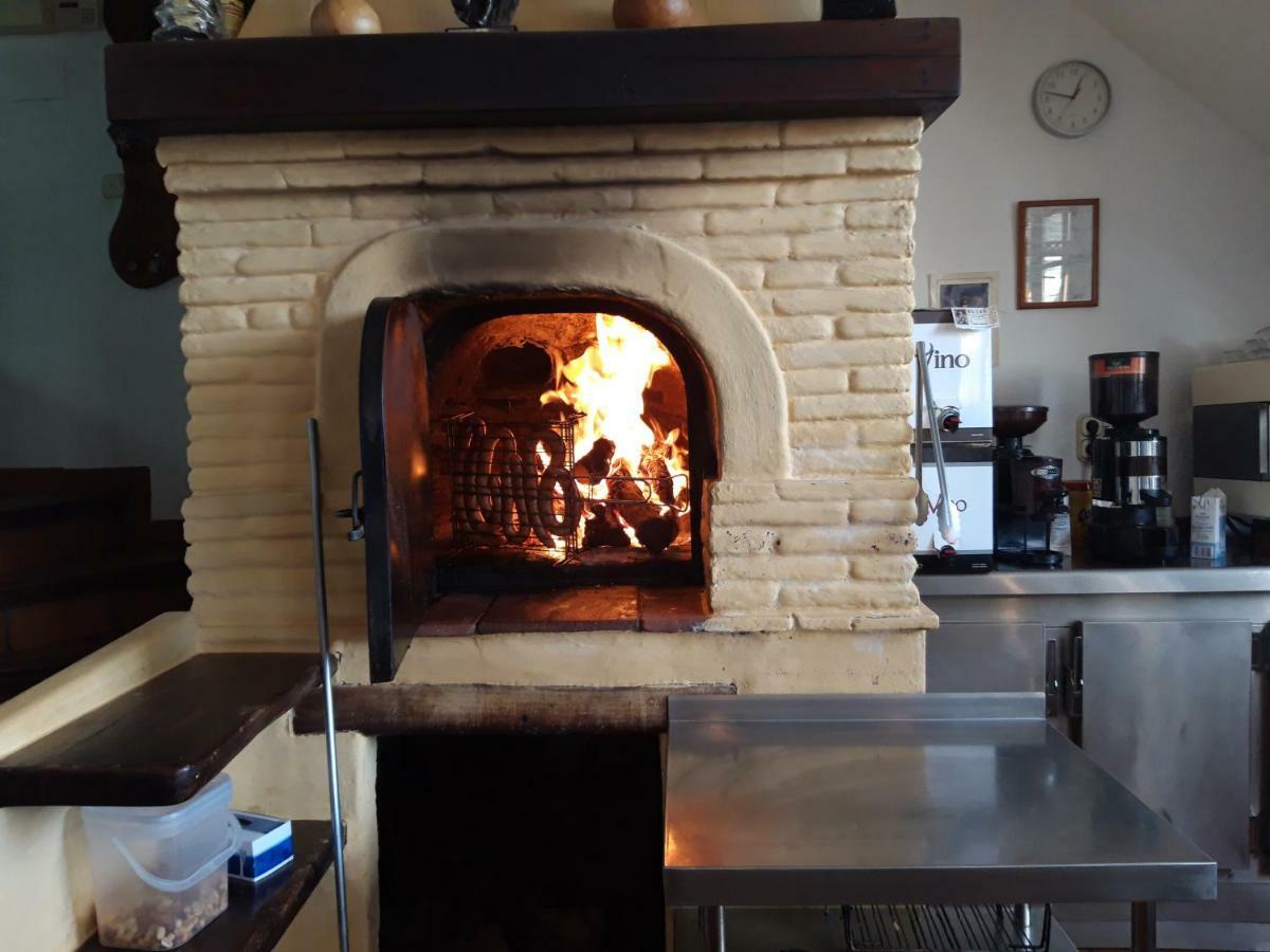Hostal Ruta De Las Nieves Capileira Kültér fotó